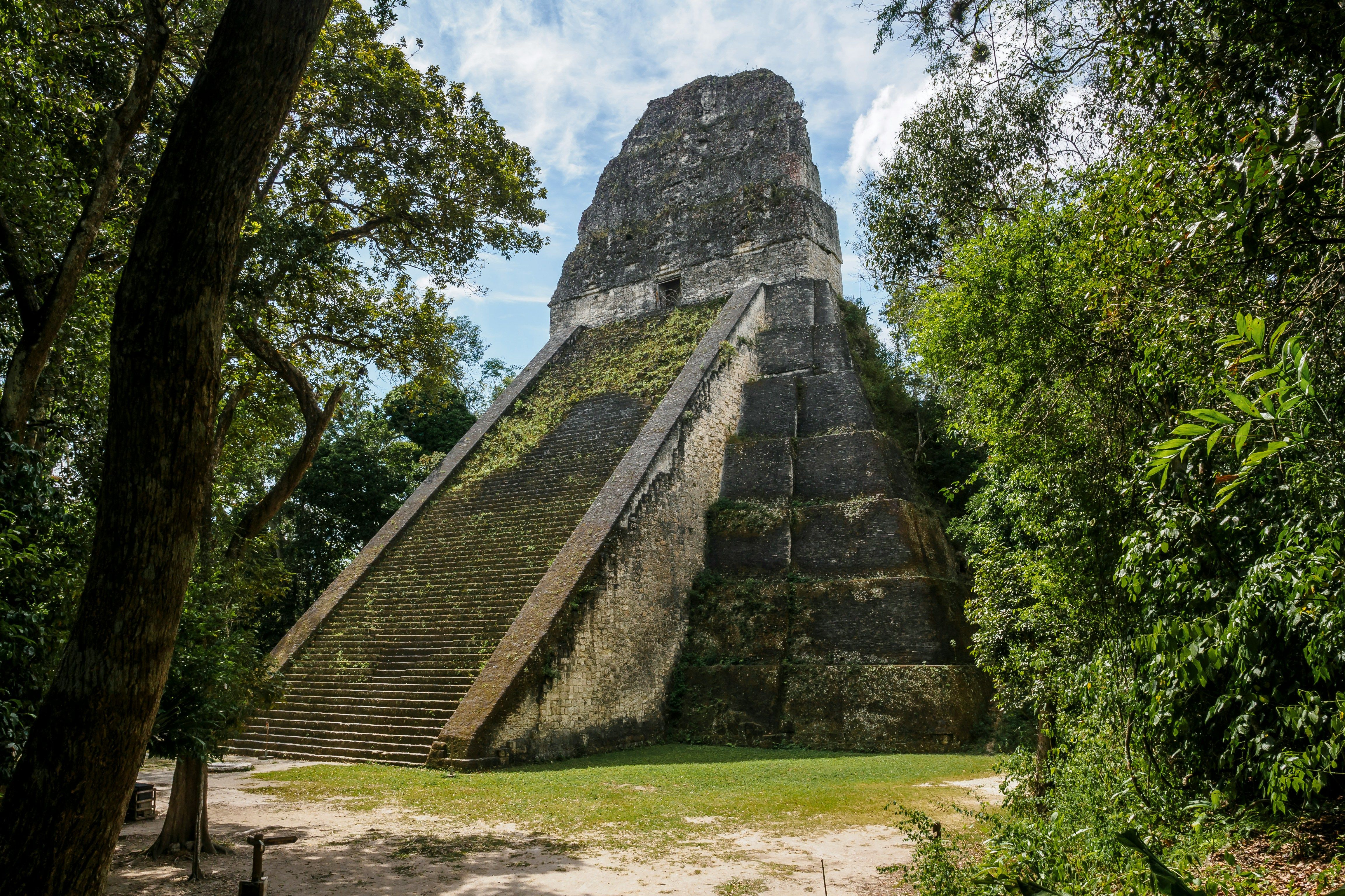 TIKAL’S MAYAN GLORY